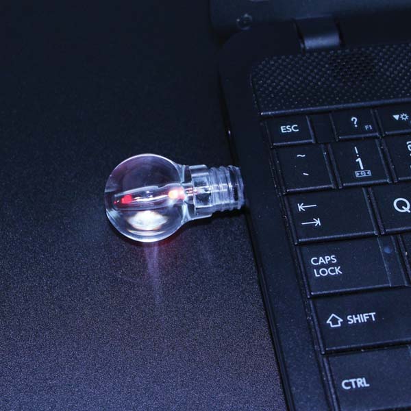 Light Bulb Flash Drive - 4GB