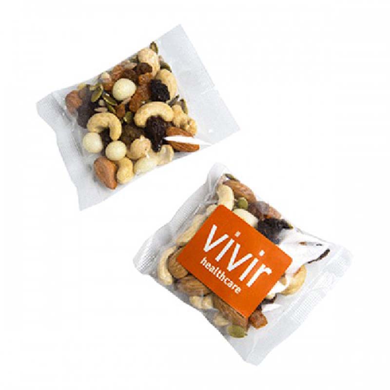 Trail Yogurt Nut Mix 50g image1