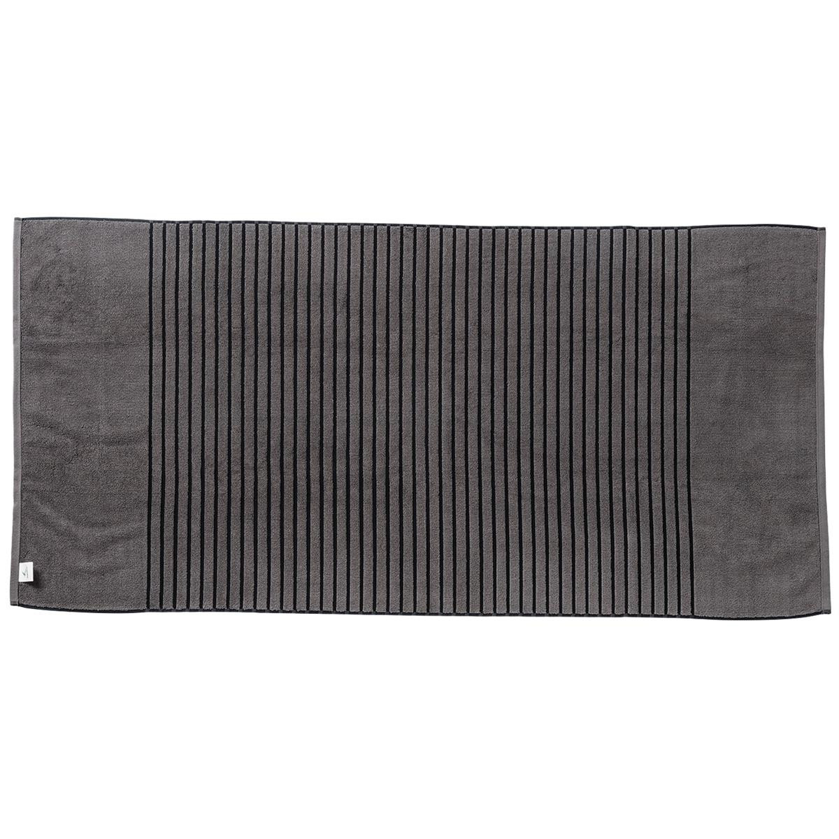 Reversible Two-Tone Towel image8