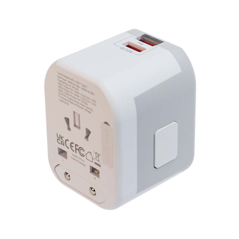 Travel Adaptor image3