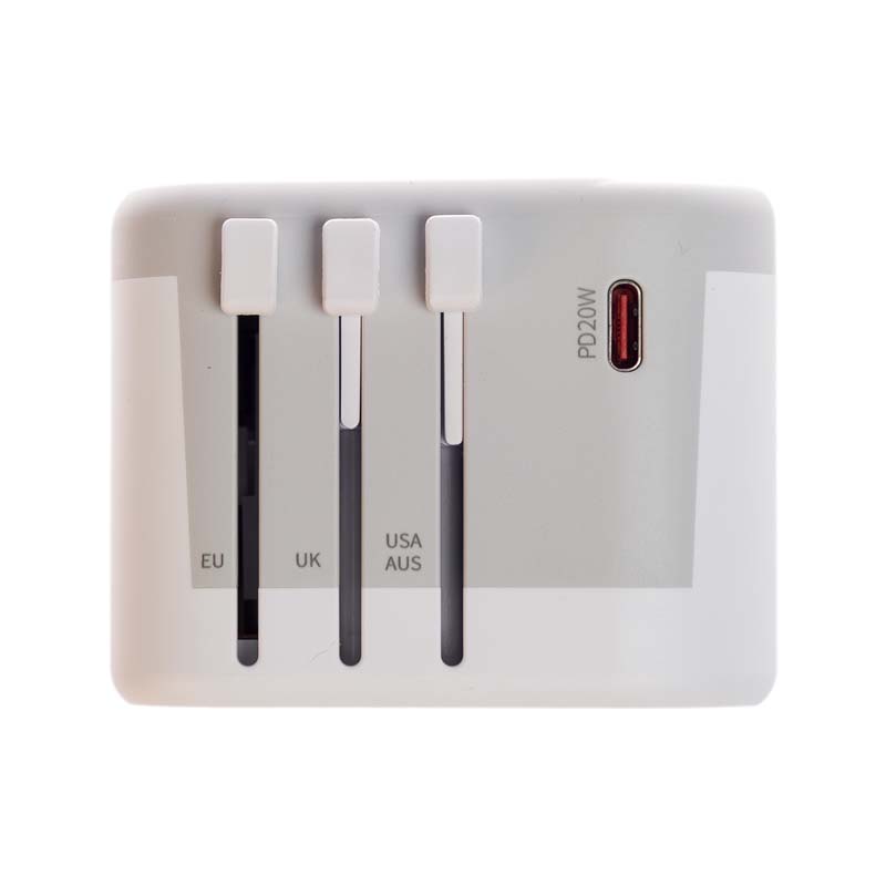 Travel Adaptor image12