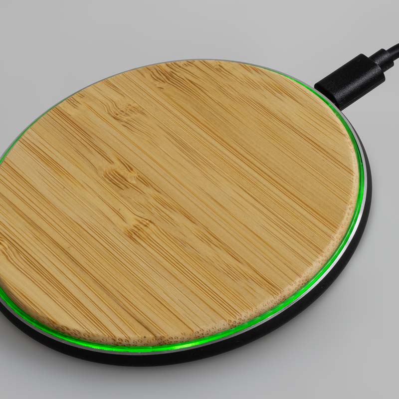 Bamboo 15W Wireless Fast Charger image3